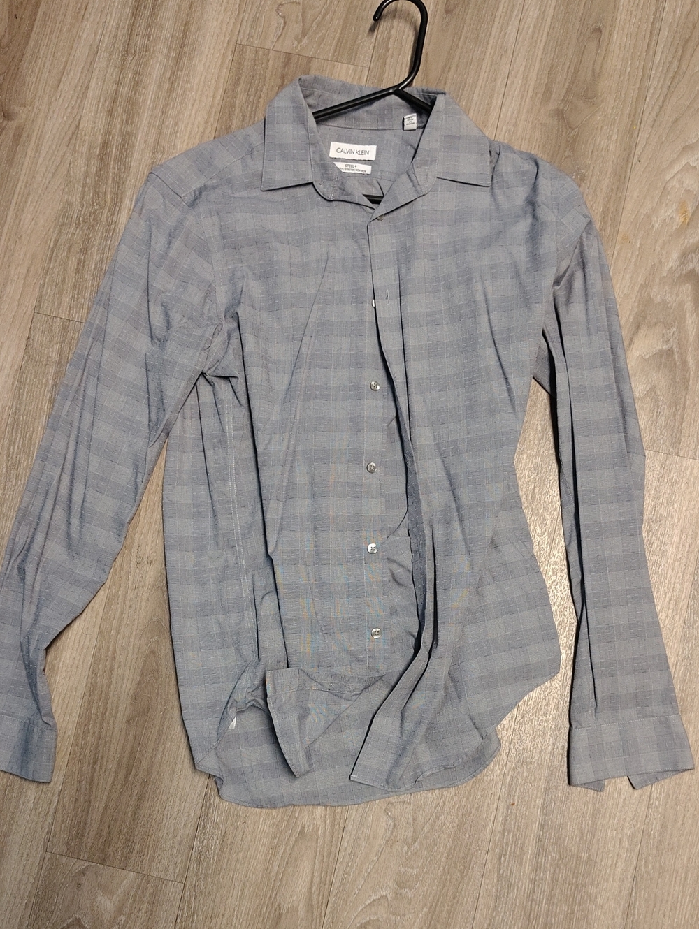 Calvin Klein Men's Blue Plaid Long-Sleeve Dress Shirt
